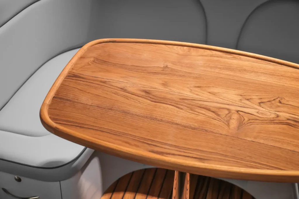 Das hervorragende und detailliebe Verabeitung der Marian Laguna 760