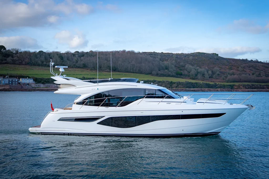 Princess Yachts F-Class