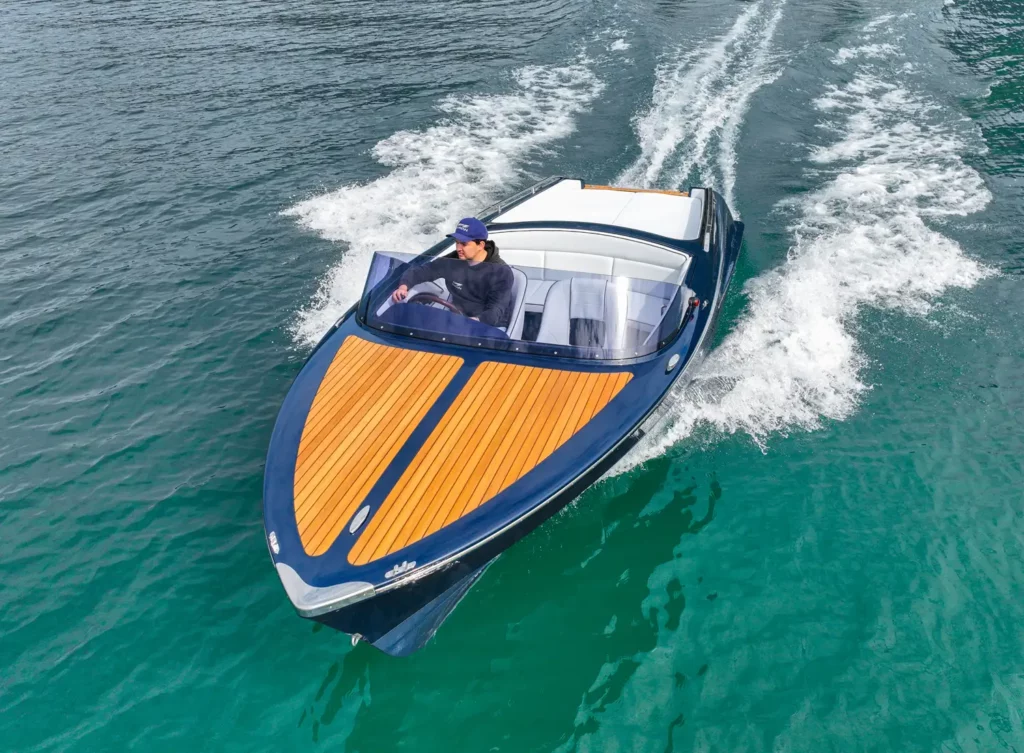 Marian Magic 640 Bug und Deck