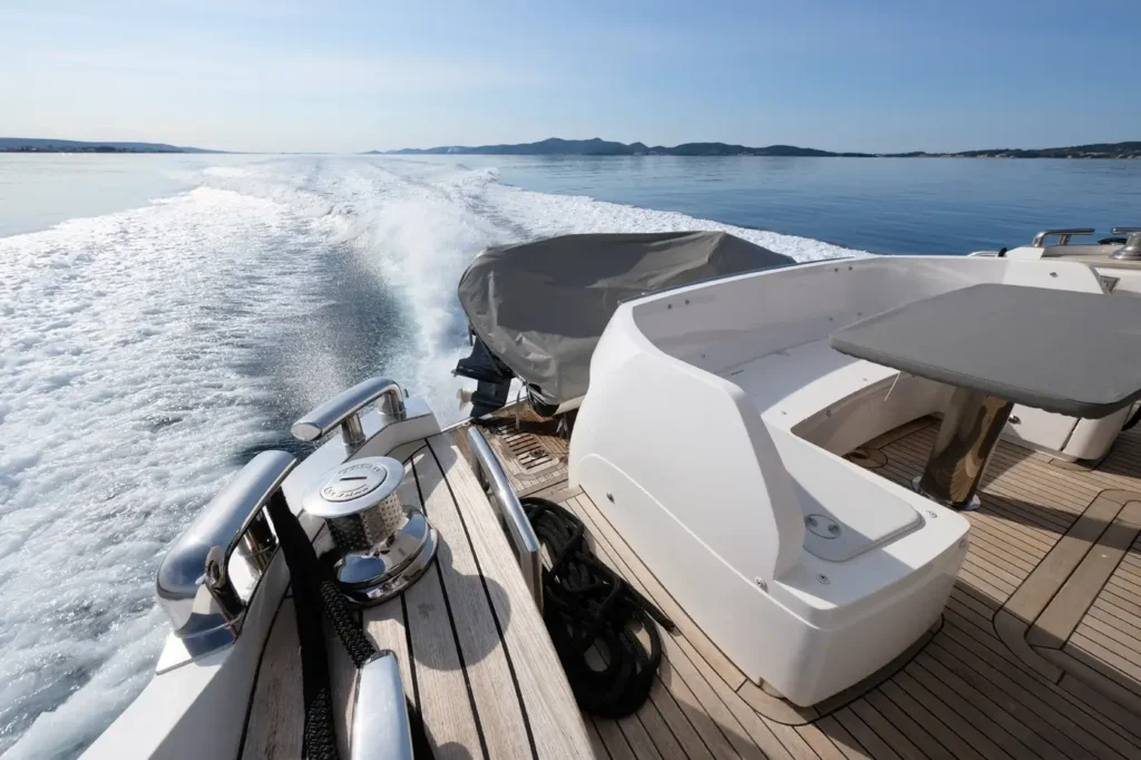 Princess_yachts_F50_exterior_07