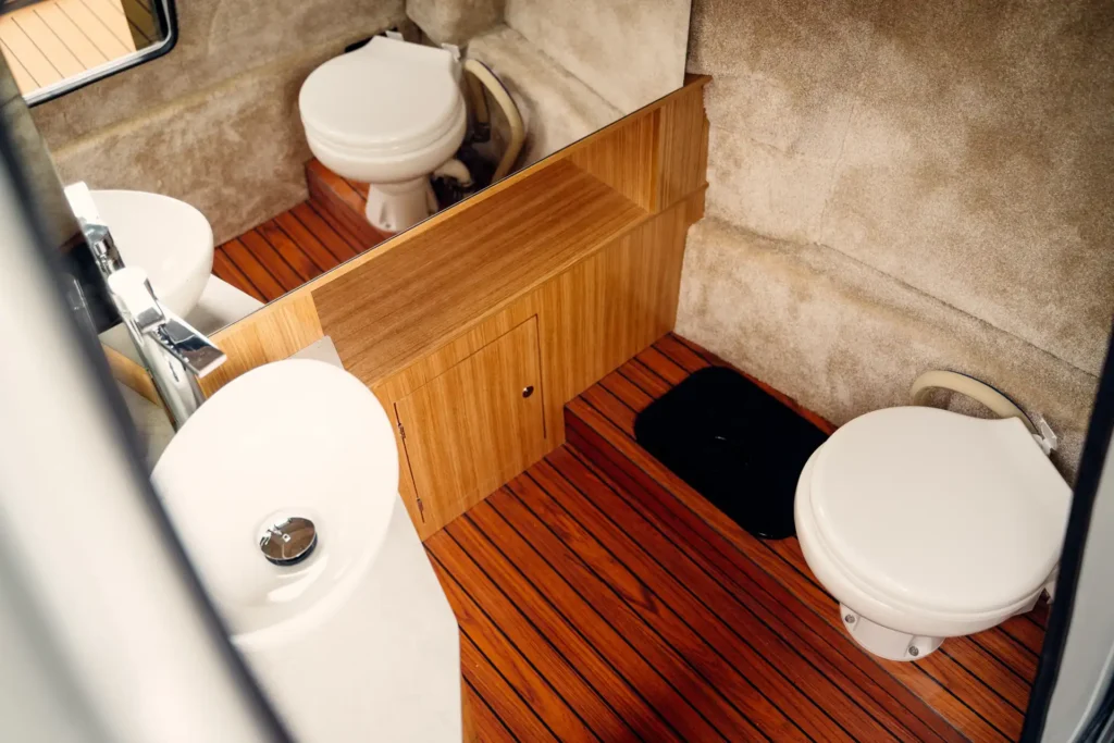 Avcon-Yacht_Veloce-V750-details_06