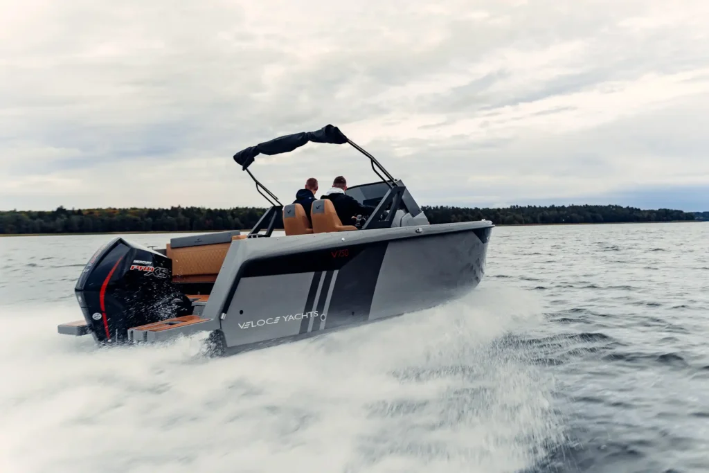 Avcon-Yacht_Veloce-V750-ext_42