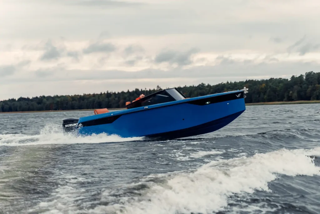 Avcon-Yacht_Veloce-V755-ext_10