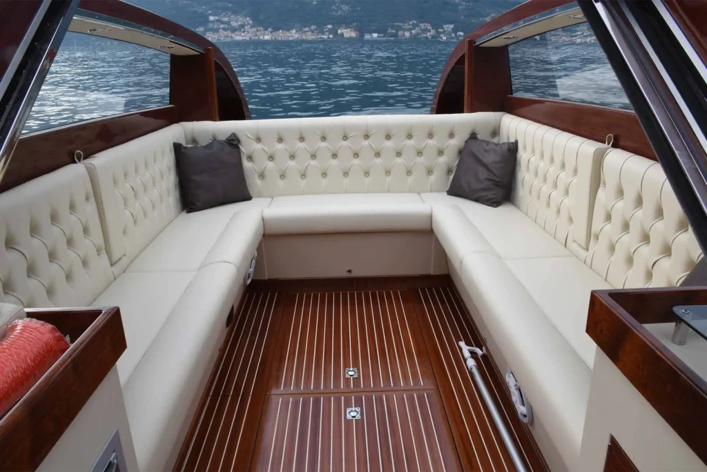 Mostes-taxi-boat-28-7