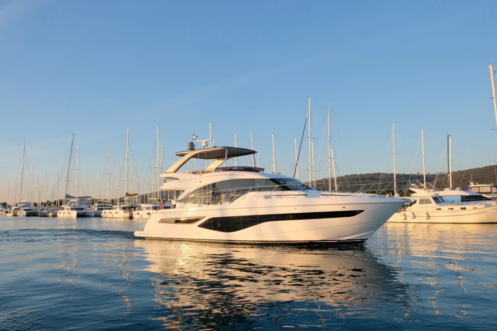 Princess_F55_2024_02_Side_View_Sunset