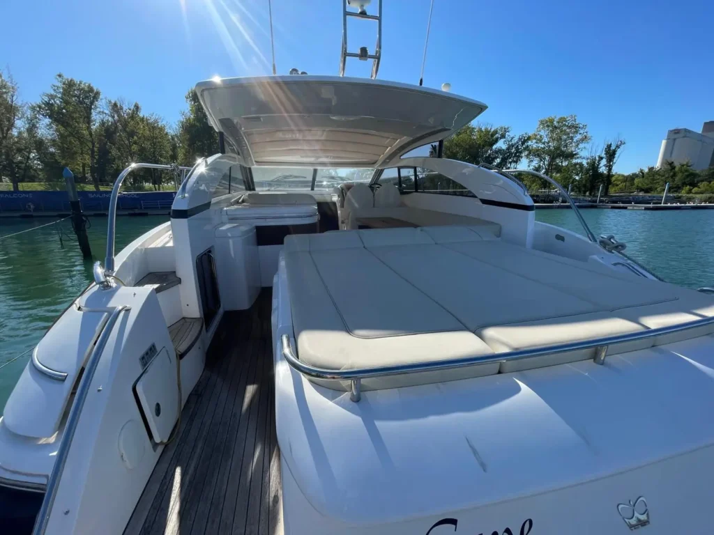 Avcon_Yacht-Princess_V42_2012-04
