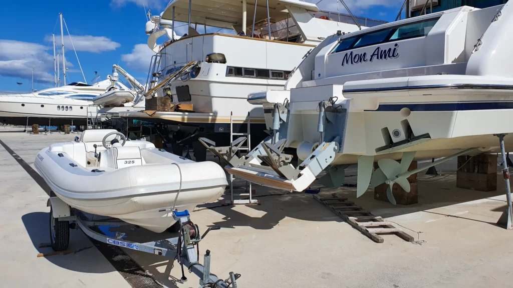 ay_pya-fairline_58_squadron-5