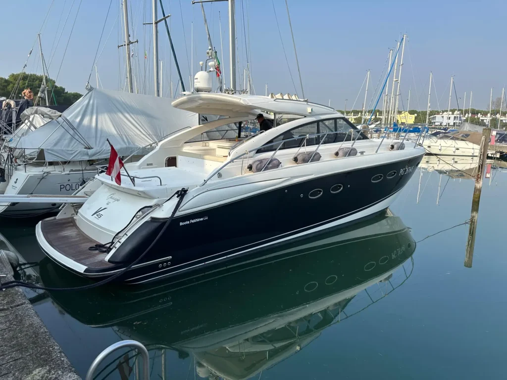 avcon-yacht-princess-v45-exterior-bow-quarter-in-marina-02
